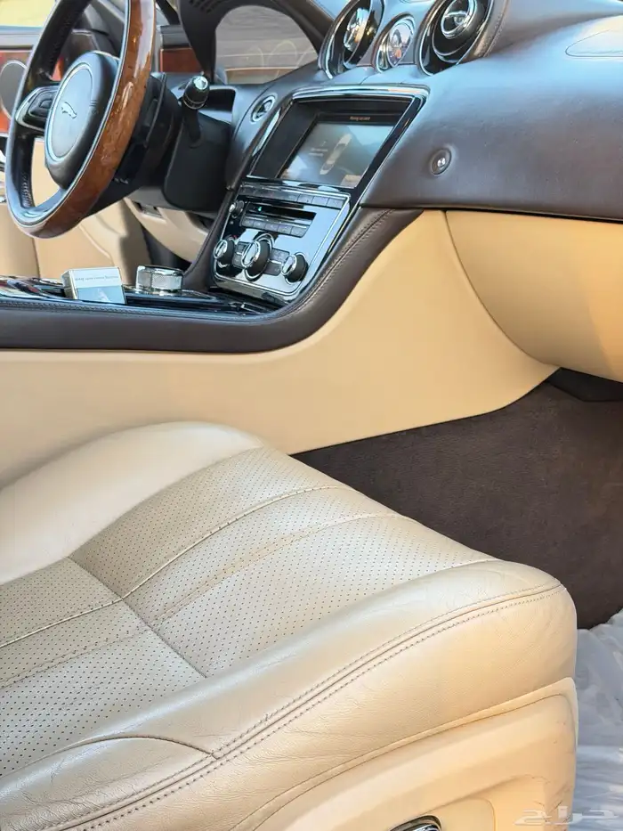 جاكوار XJL Portfolio 2012 فل اطلبية تنفس طبيعي بحالة الوكالة 70