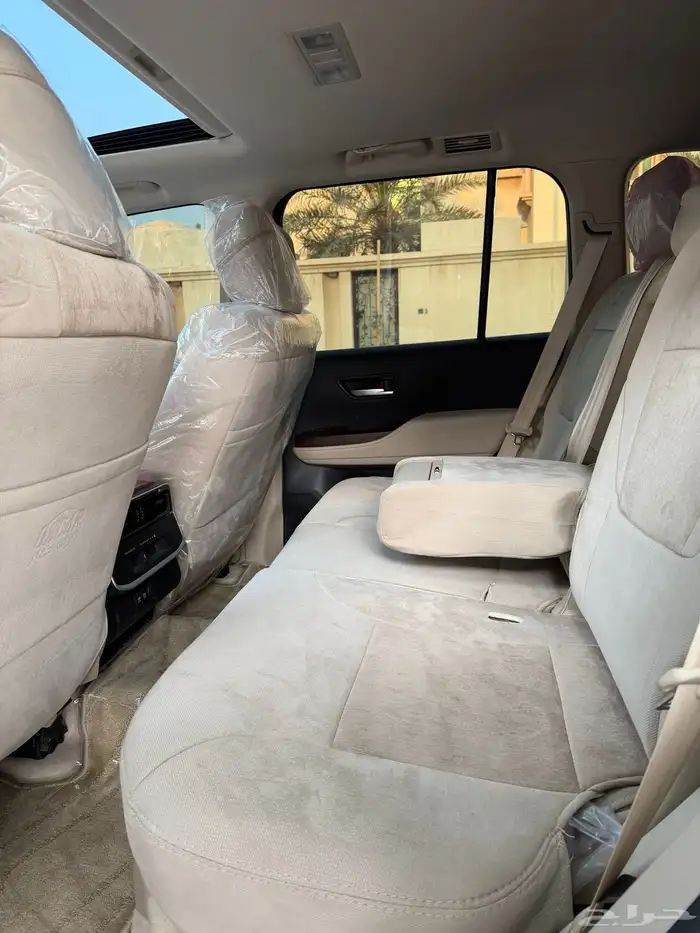 للبيع لاندكروزر جي اكس او 10