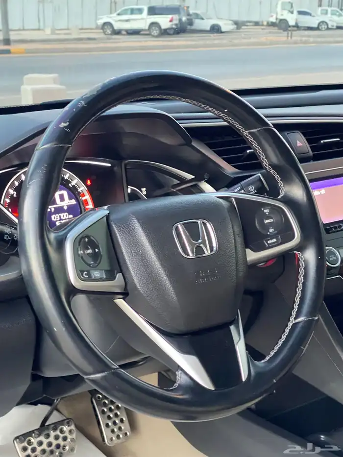 هوندا سيفيك نص فل 16