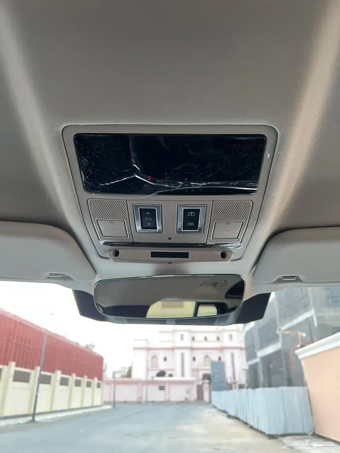 لاندروفر ديفيندر 110 ناغي 2023 ضمان وصيانه مجانيه 26