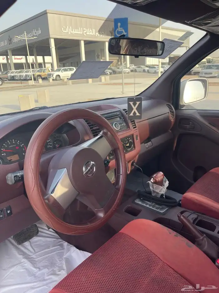 نيسان نافارا 2015 7