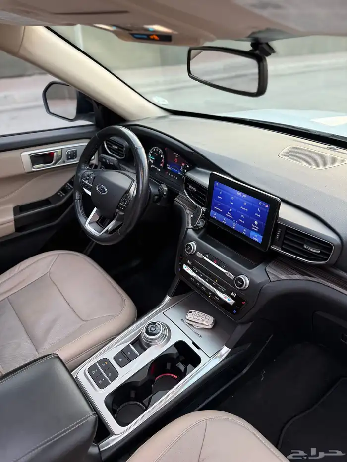 FORD EXPLORER LIMITED 2020 29