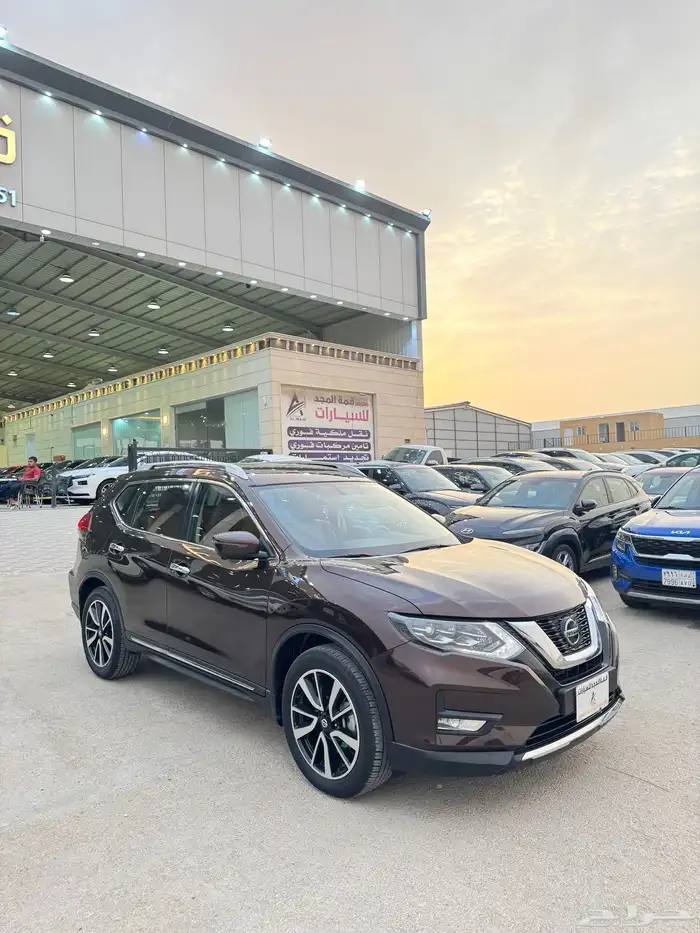 للبيع نيسان 2022 إكس تريل - فل كامل 2