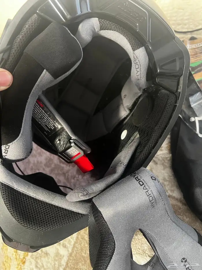 خوذة ايكون 0