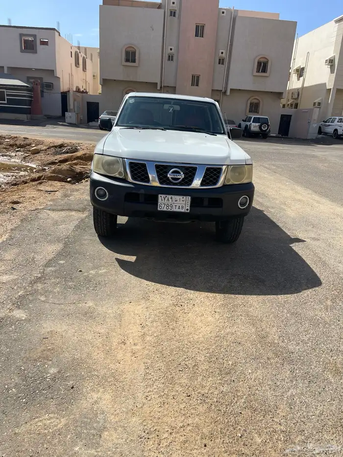 جيب نيسان موديل 2006 2