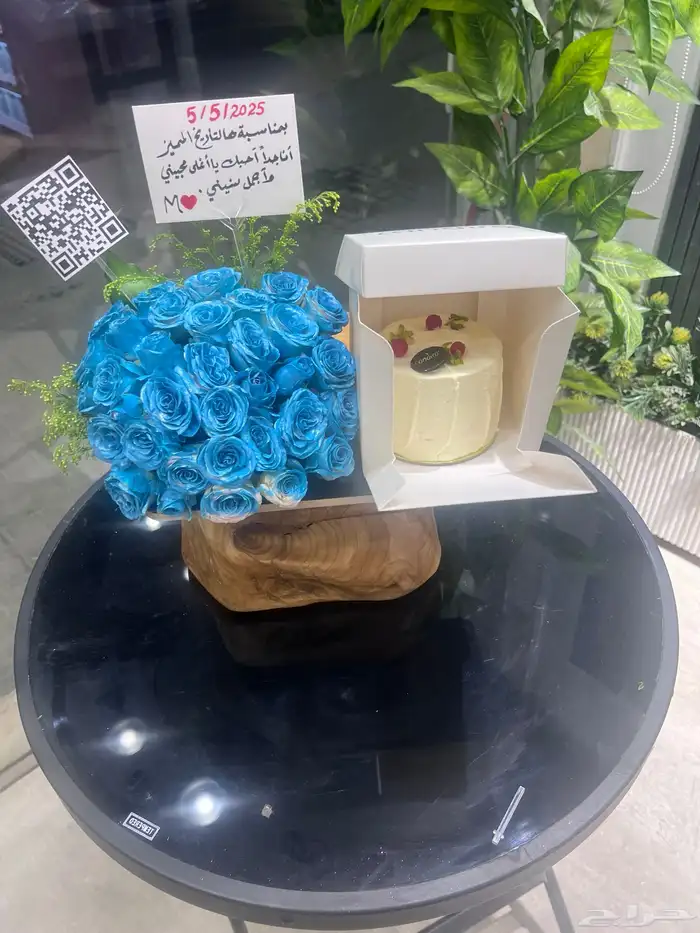 هدايا   ورد  ورد طبيعي  وردصناعي  باقة ورد  تغليف 32