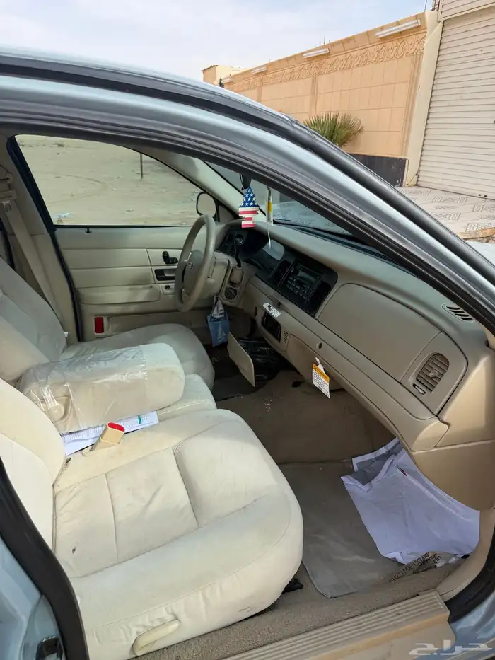 فورد مديل 2011 2