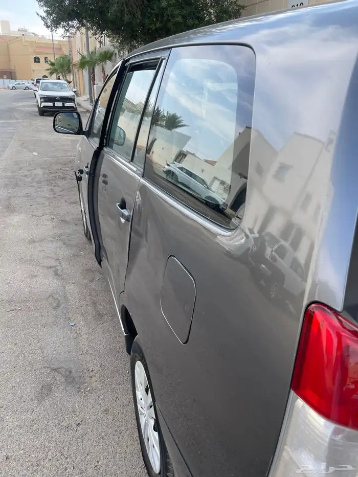 إنوفا 2014 نص فل 4