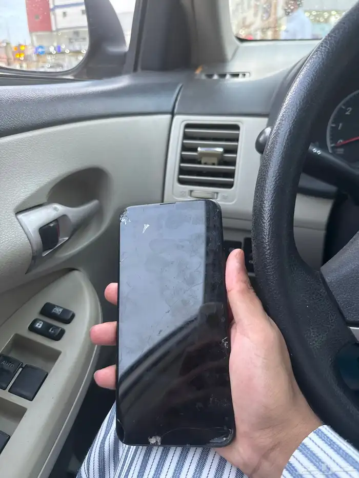 جوال هواوي مستعمل يبيله تغيير شاشه وفرمته 0