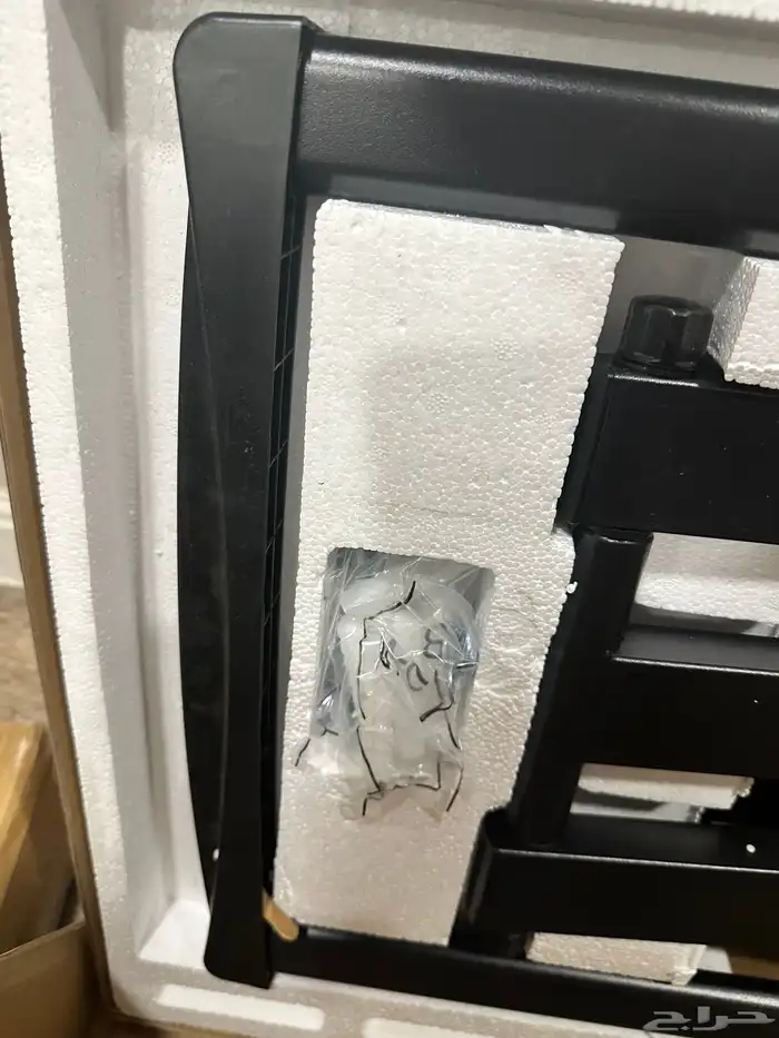 استاند تلفزيون جداري متحرك 4