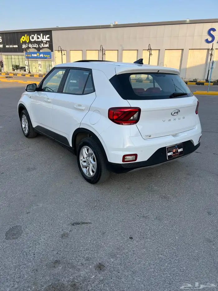 هيونداي فينيو 2020 بنزين فل كامل 3