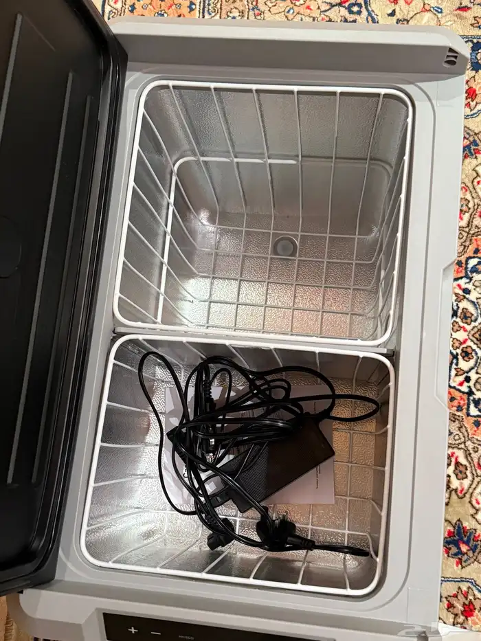 ثلاجة متنقله للسياره 1