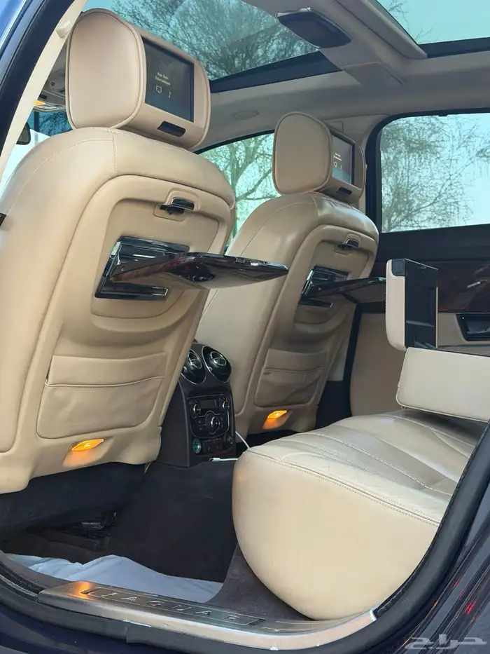 جاكوار XJL Portfolio 2012 فل اطلبية تنفس طبيعي بحالة الوكالة 61