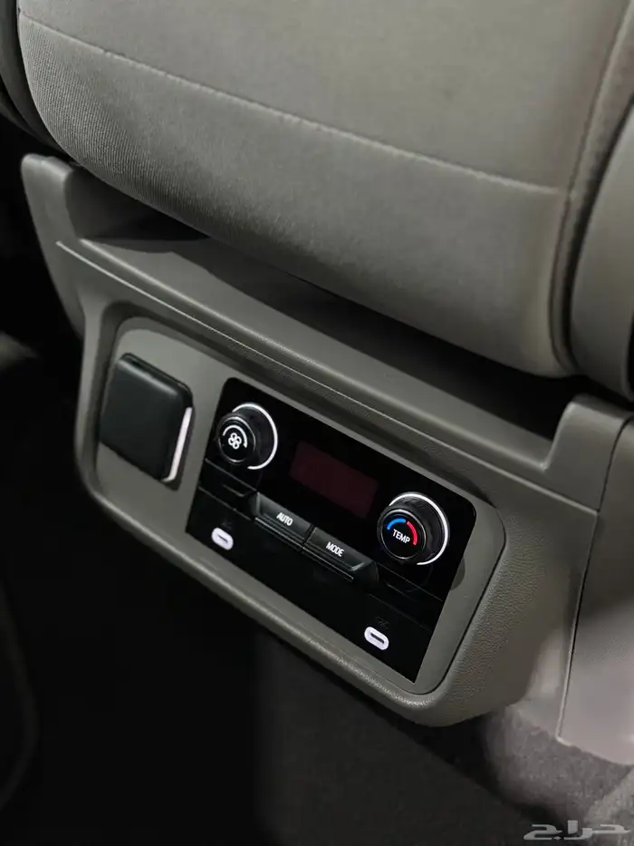 شيفروليه تاهو موديل 2024 عداد 43 الف كيلو فقط 8