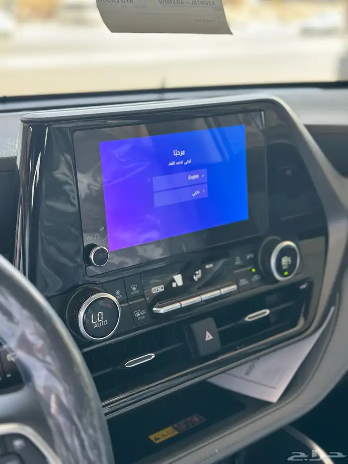 تويوتا هايلاندر GLE هايبرد الوان فضي موديل 2025 16