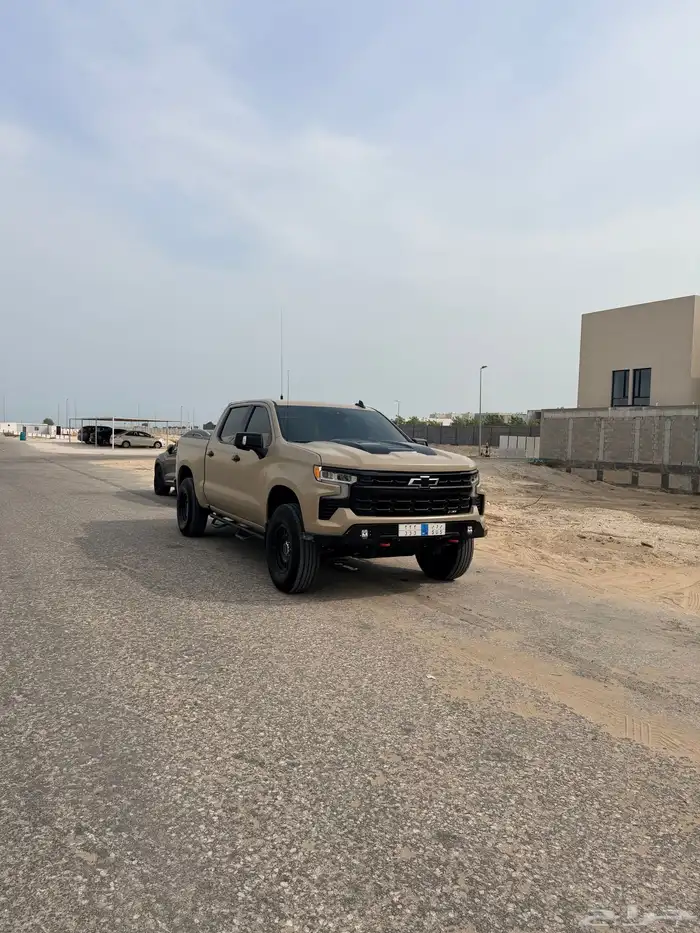 سلفرادو تريل بوس 2023 1