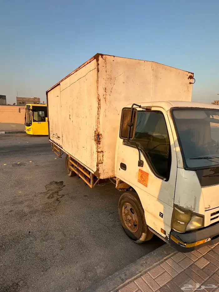 دينا اسوزو 2008 ديزل بالاحساء 2