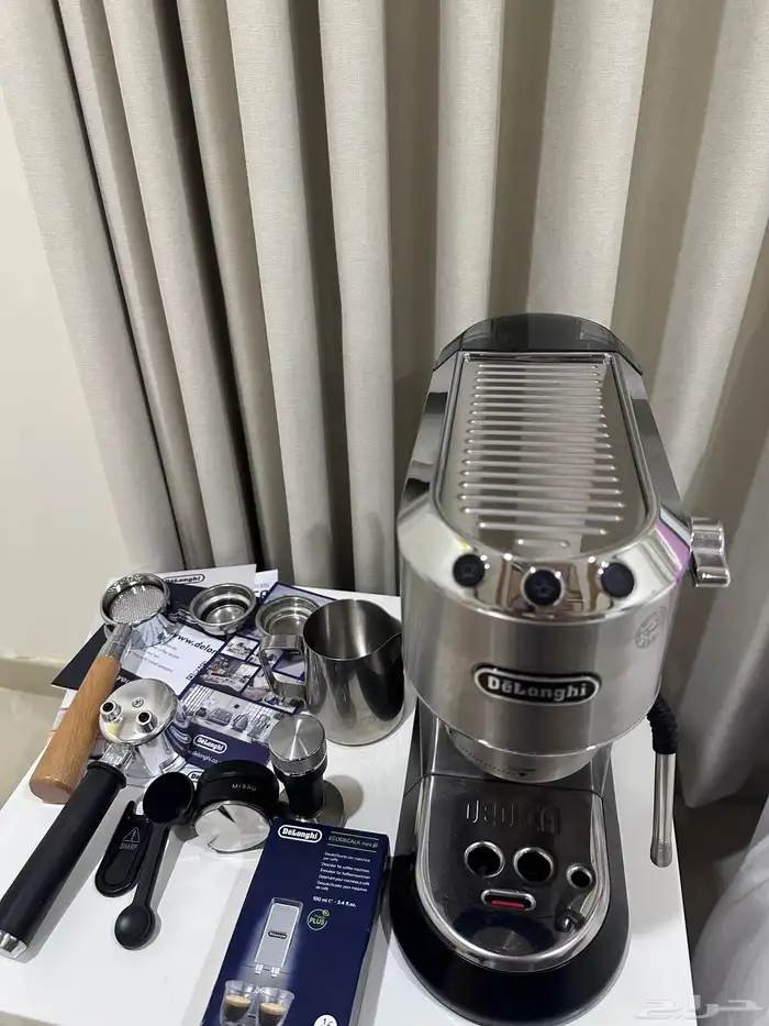 ألة اسبريسو ديلونجي ديديكا إصدار Ec885 مع كامل أدواتها 1