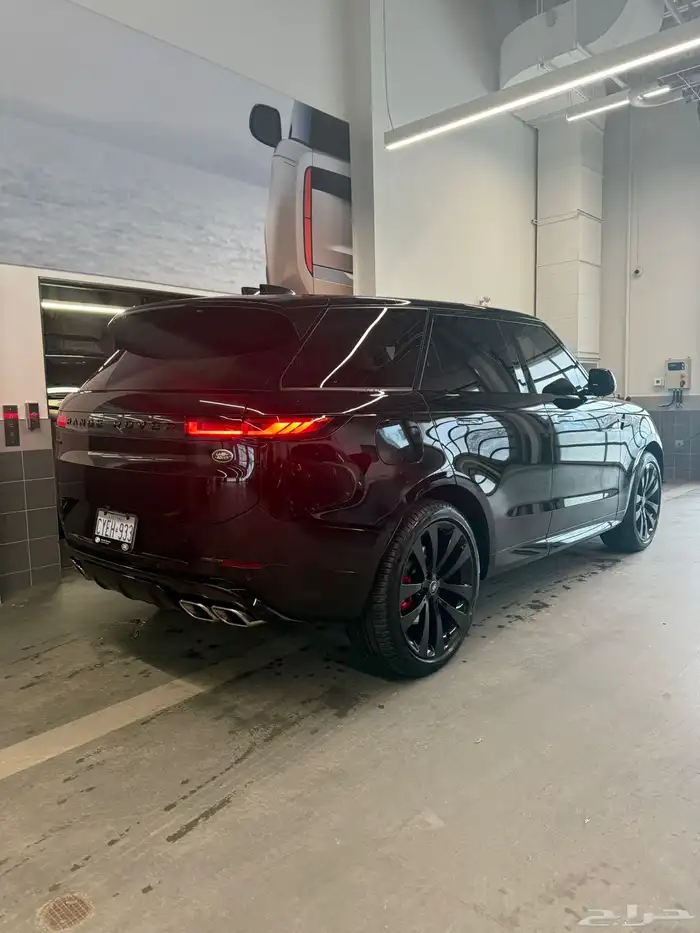 رنج روفر سبورت V8 فيرست ادشن 2023 سعر خيااالي 3