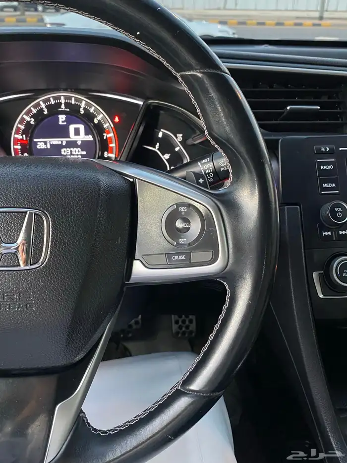 هوندا سيفيك نص فل 17