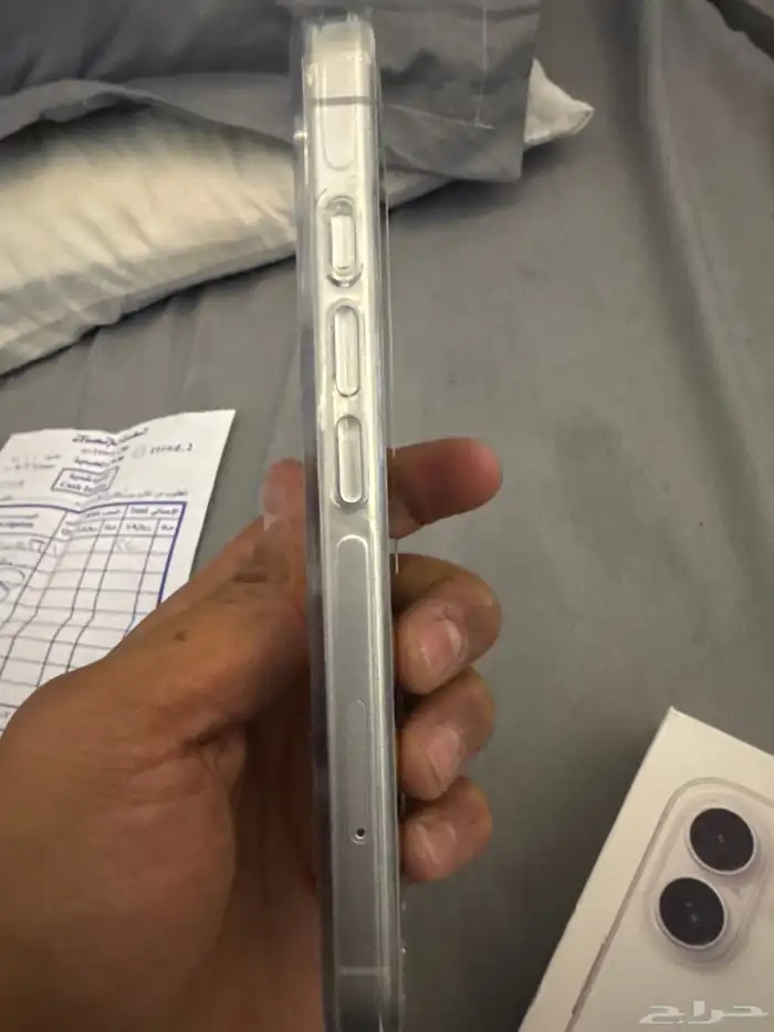 ايفون 16 العادي 128 قيقا ابيض 5