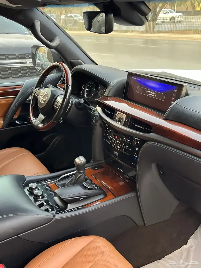 جيب لكزس LX570 DD 2021 4