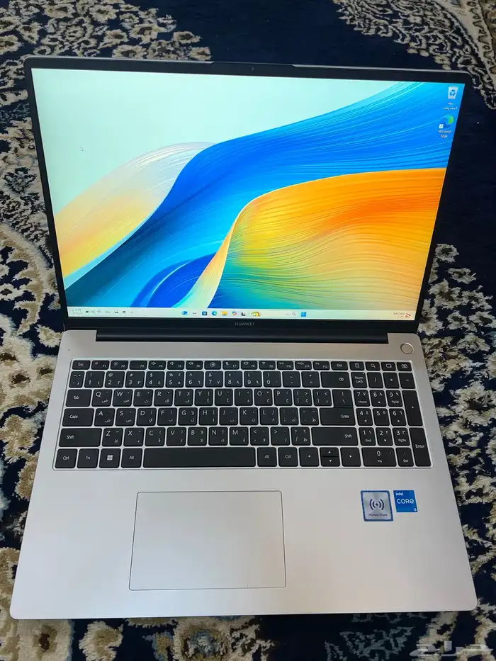 لابتوب هواوي نظيف جدا اخو الجديد 0