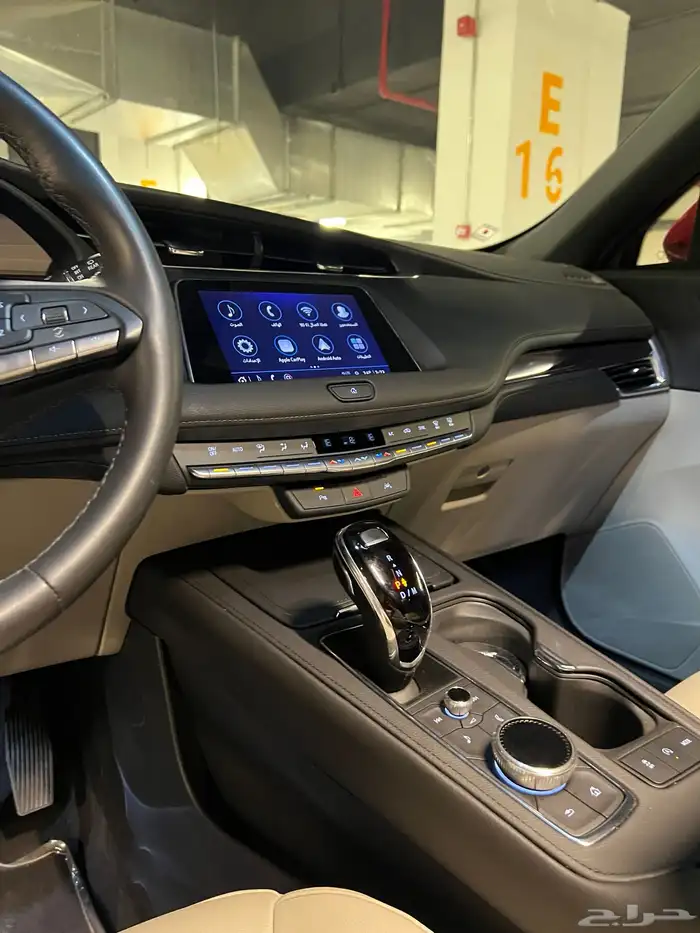 كاديلاك XT4 شبة اصفار 2023 27