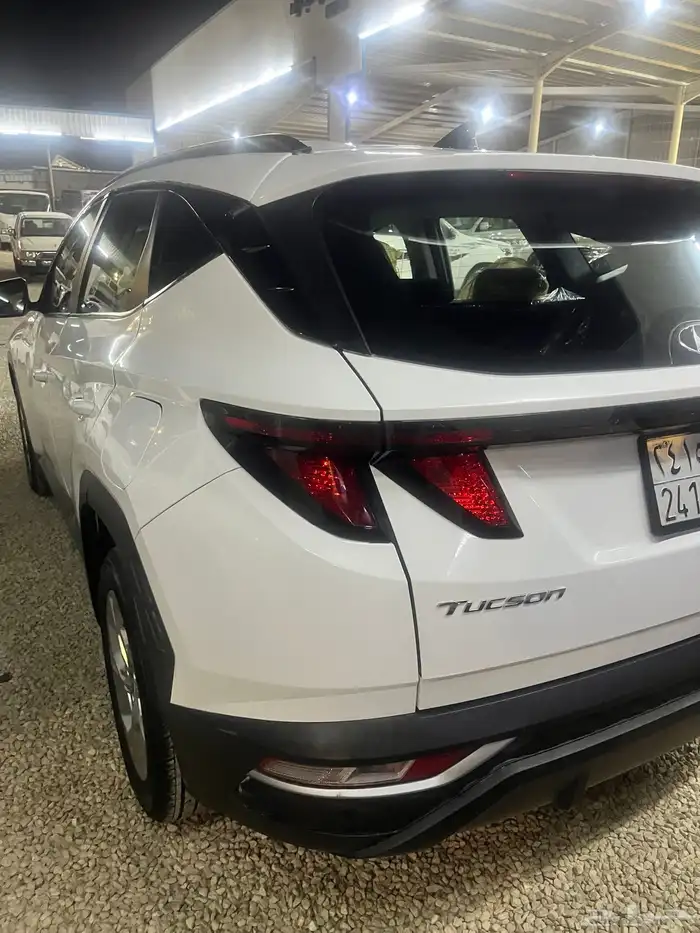 توسان هيونداي 2023 ماشي 28000 للبيع 4