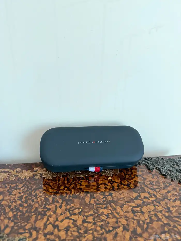 نظارة TOMMY-HILFIGER شمسية 0