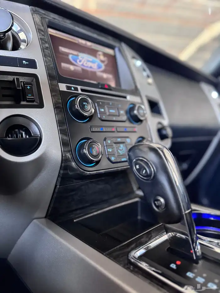 فورد اكسبيدشن 2015 فل كامل 16