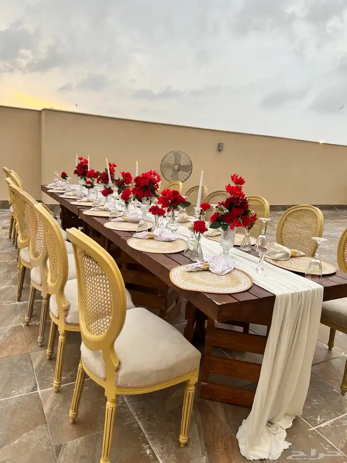 تاجير كراسي طاولات جلسات كنب مكيفات مراوح كوش مداخل 1