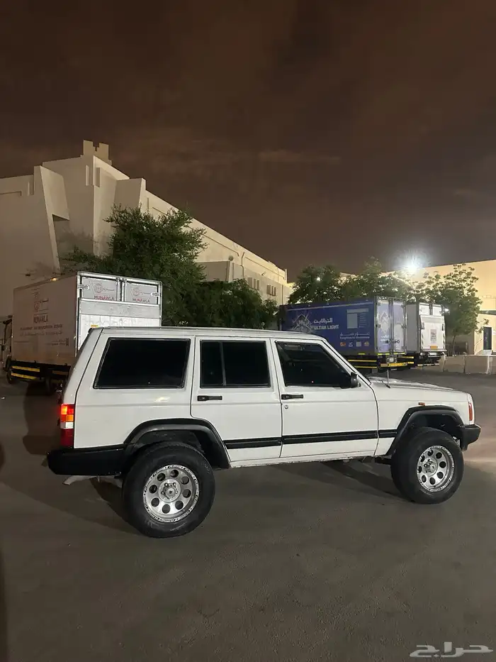 شيروكي 2001 قير عادي 0