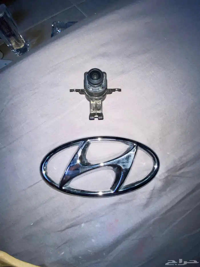 كمره خلفيه وعلامة هونداي اصلية وكالة 4