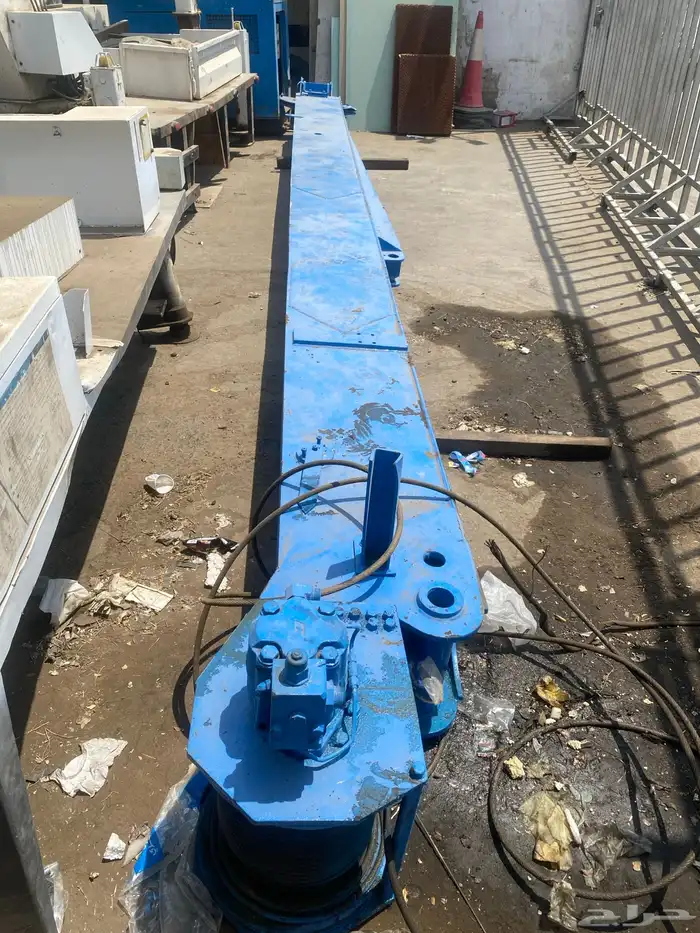 14 ton international crane 2