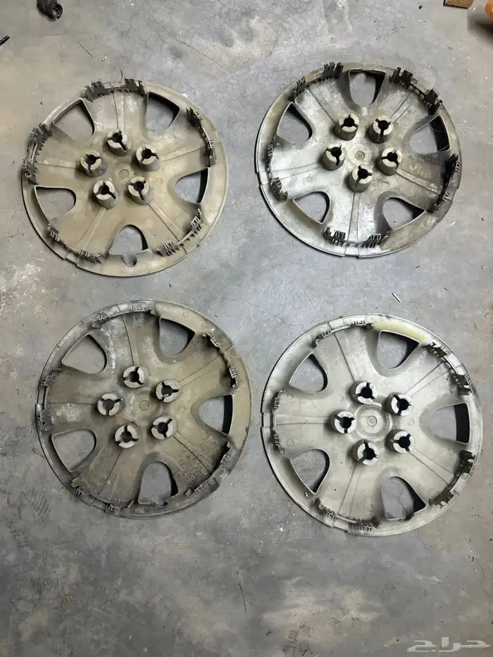 طقم طيس جيلي ec7 2013 وكاله 1