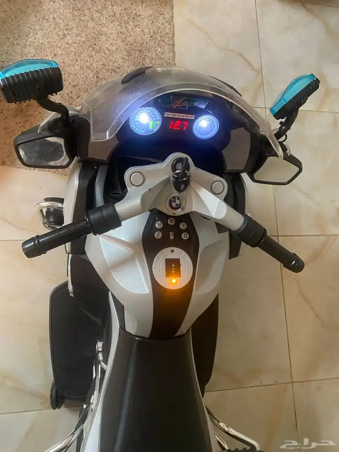 دباب أطفال شبه جديد 6