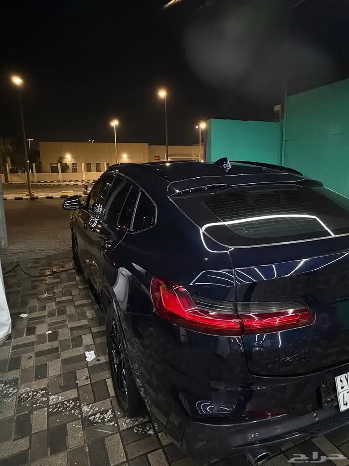 بي ام دبليو x4. 21 2