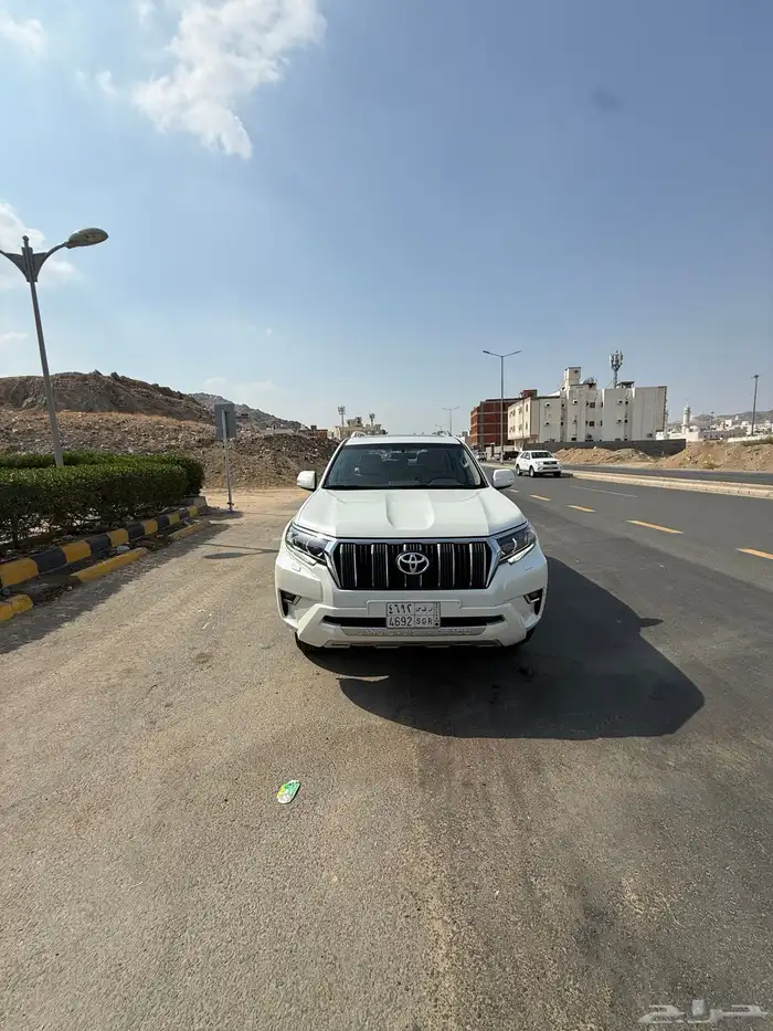 2023 تويوتا برادو وارد عبد اللطيف جميل 3