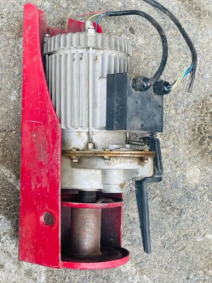 ونش رفع كهرباء 1