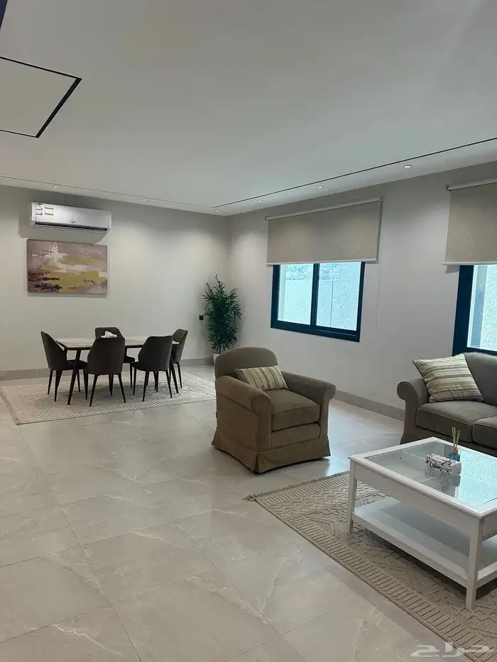 شقة فخمة ونظيفه وجديدة بسطح مستقل 0