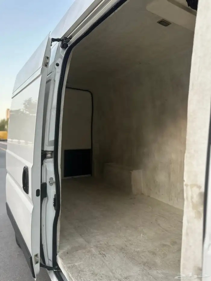 بيجو بوكسر ثلاجة موديل 2021 قير عادي ديزل 15