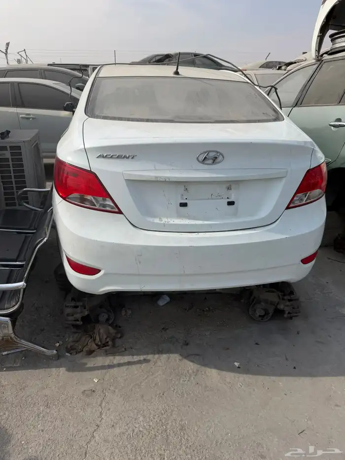 كورولا 2023 قطع غيار فقط تشليح 5