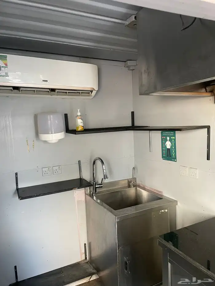 للبيع كونتينر مجهز بالكامل حسب الاشتراطات البلدية 6