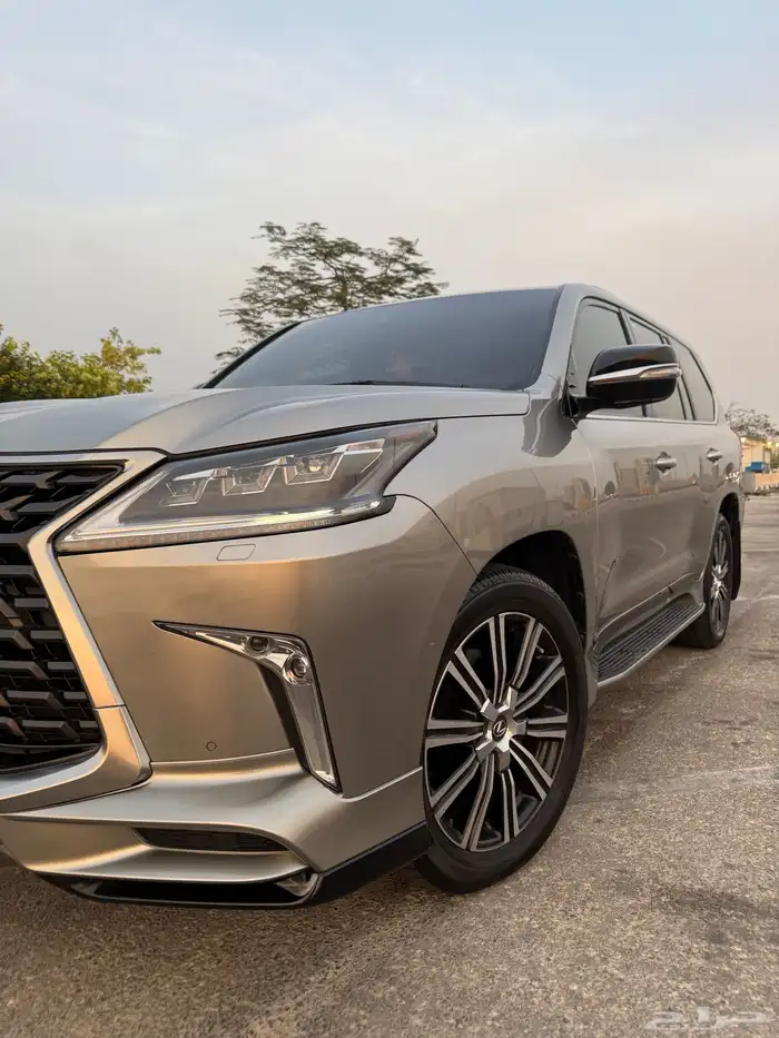 لكزس LX570 2021 سعودي مالك واحد S 8