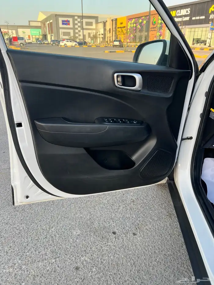 هيونداي فينيو 2020 بنزين فل كامل 18