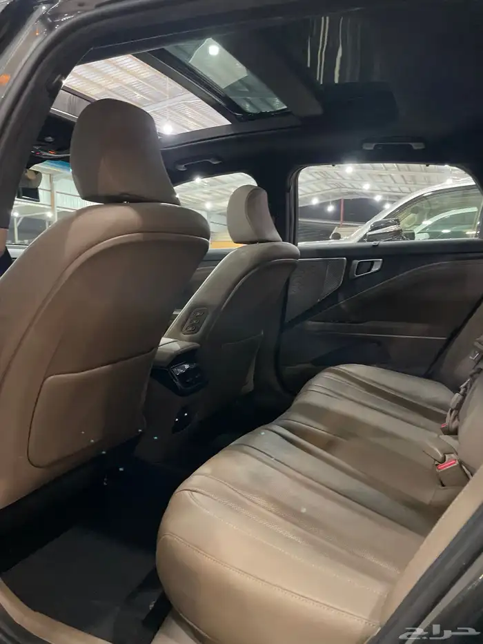 كيا كي8 موديل 2022 فل كامل 17