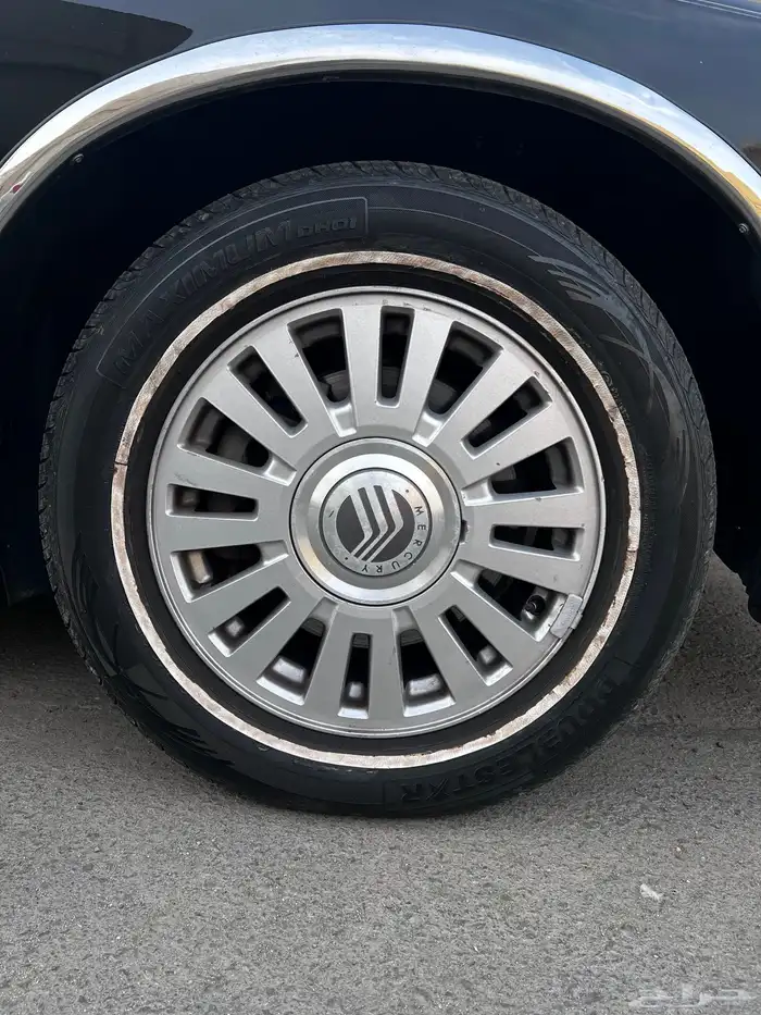 جنوط فورد مقاس16 مع كفراتها شبة جديدة 3