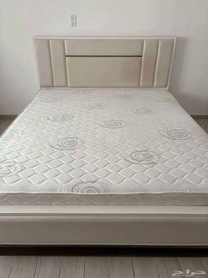 سرير مستعمل 1