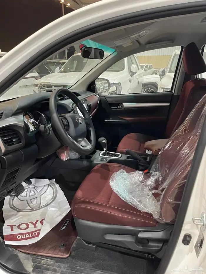 هايلوكس غمارتين اوتوماتيك جنوط بنزين كويتي 2025 3